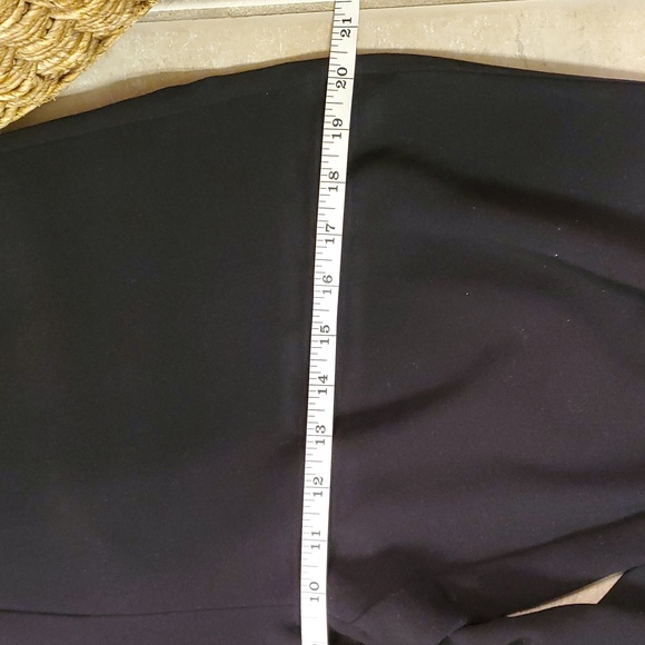 MELANIE LYNE | Black Crepe Wide Leg Jumpsuit Sz 2 - Picture 9 of 12